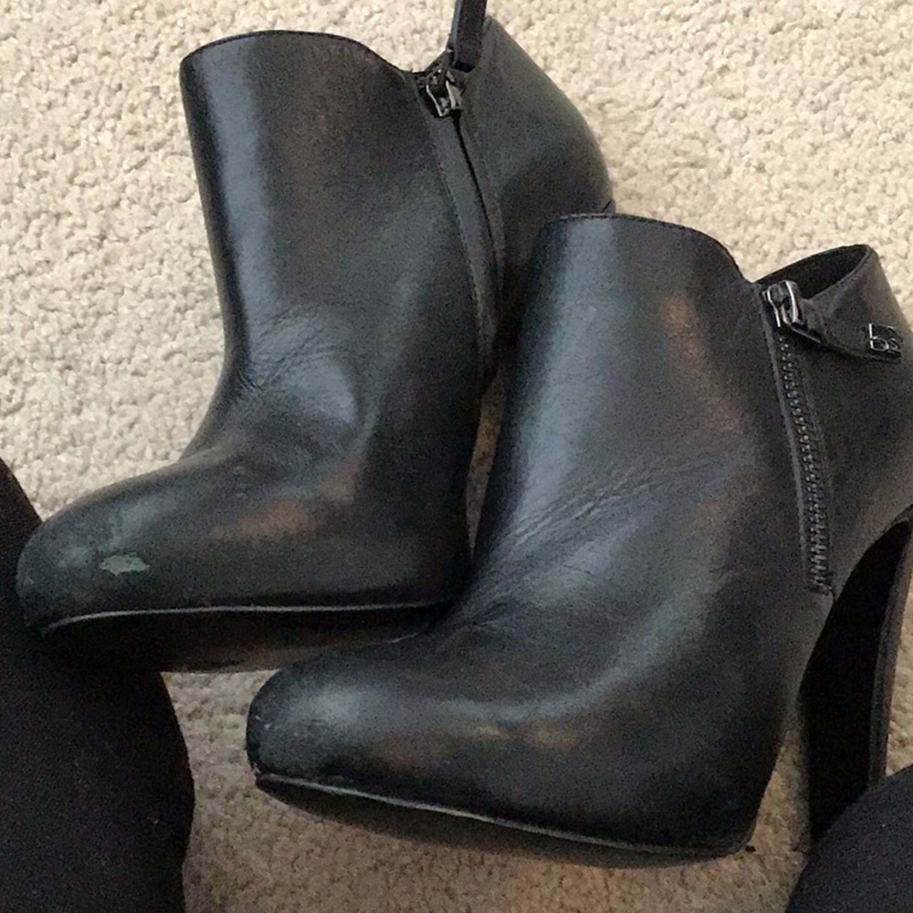 Nine West Booties 4” heel S7